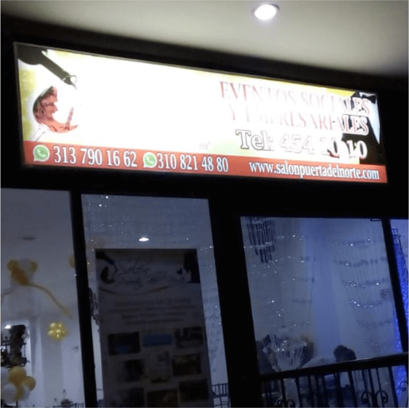 Aviso luminoso en lona panaflex. 300 x 70cm - Imagen 3